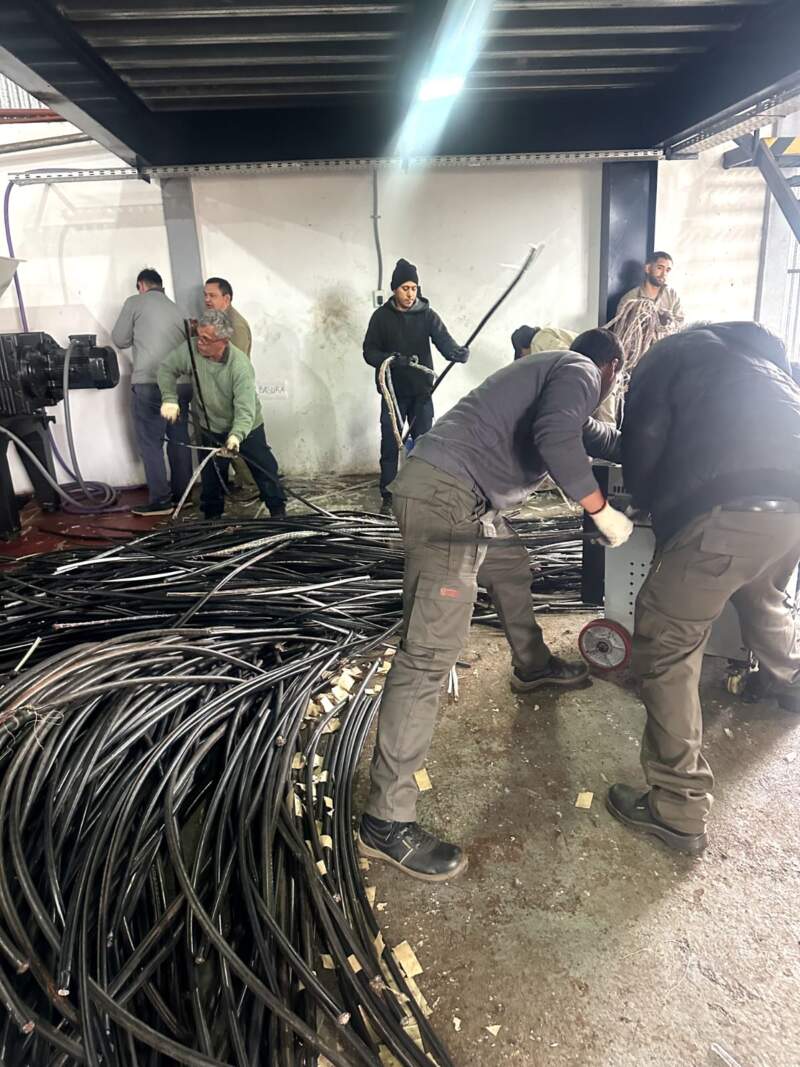 Sartori visitó empresa de reciclaje en el Parque Industrial y la destacó como modelo ambiental que crece y genera empleo en Misiones 18 Sartori visitó empresa de reciclaje en el Parque Industrial y la destacó como modelo ambiental que crece y genera empleo en Misiones imagen-17